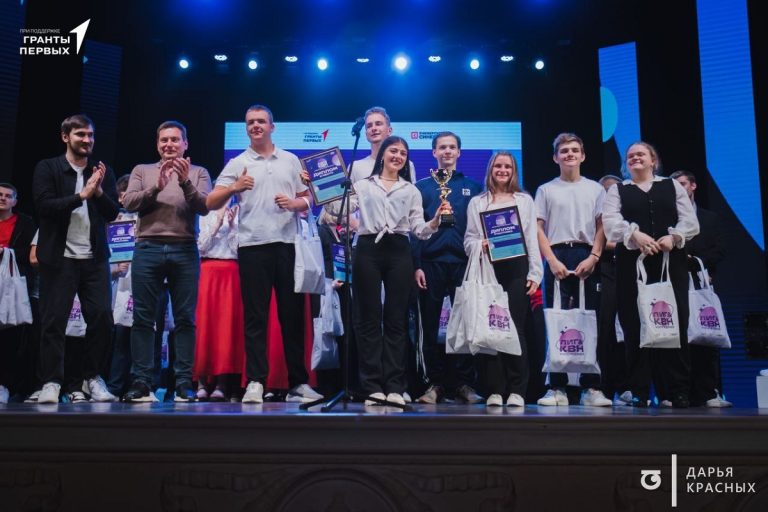 В Твери определены победители региональной игры Кубка колледжей КВН