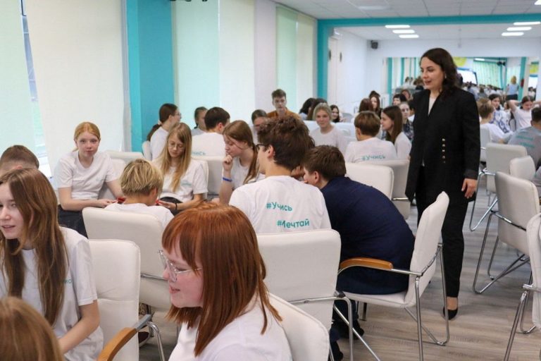 Тверские школьники участвуют в профильной смене «Коды Курчатова»