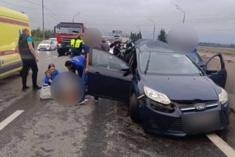 Водителя большегруза, виновного в гибели пенсионерки и двух детей в Тверской области, уличили в усталости
