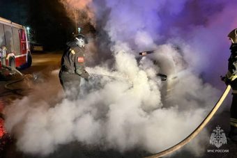 Автомобиль горел в Московском районе Твери