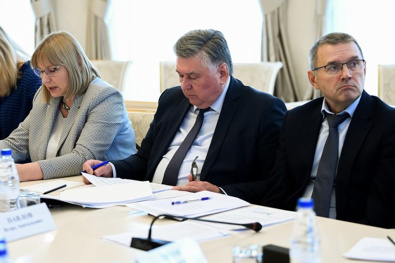 В Правительстве Тверской области обсудили вопросы повышения эффективности администрирования земельного и имущественных налогов