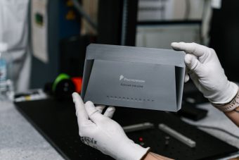 Над страною звучит московский гигабит: «Ростелеком» запустил массовое производство роутеров Wi-Fi 6 Над страною звучит московский гигабит: «Ростелеком» запустил массовое производство роутеров Wi-Fi 6