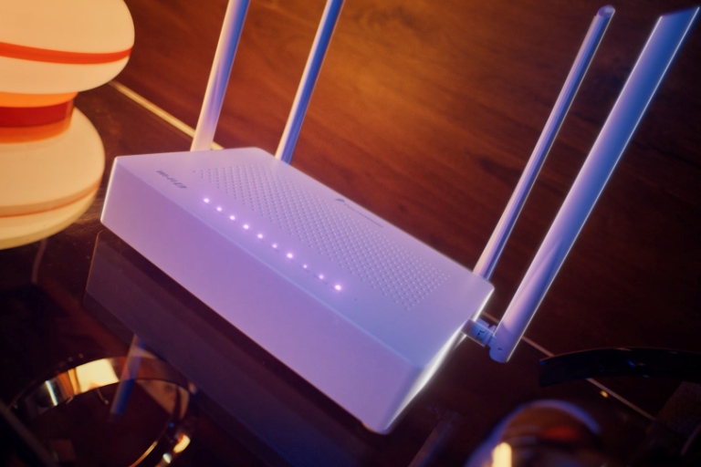 Будущее уже дома: «Ростелеком» первым начал установку интернет-роутеров нового поколения по всей стране