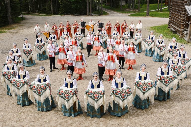 Северный русский народный хор выступит в Твери