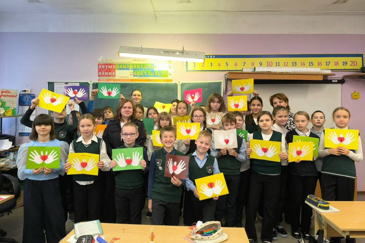 В Тверской области дети поздравили мам уникальными открытками