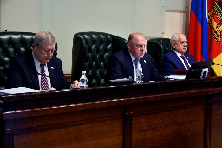 В Тверской области увеличится стоимость патента для трудовых мигрантов