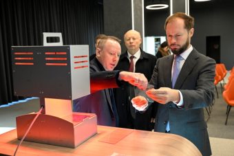 Глава Тверской области ознакомился с уникальным предприятием и туристическими объектами в Конаковском округе