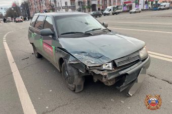 Женщина пострадала в ДТП на площади Терешковой в Твери