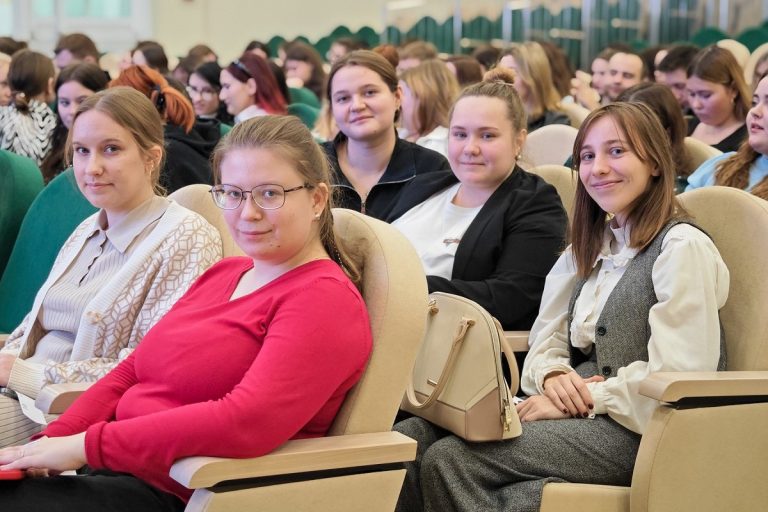 В Твери прошел первый региональный форум «Школа молодых педагогов».