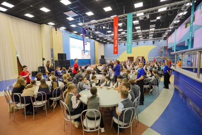 В городе Удомля Тверской области открылся фестиваль профориентации «Вектор на будущее. АТОМ»