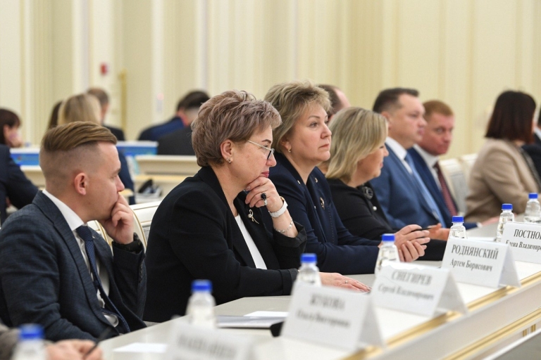 Новый глава Тверской области Виталий Королев официально представлен региональному Правительству