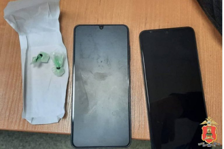 Тверичанину грозит до 10 лет тюрьмы за хранение наркотиков