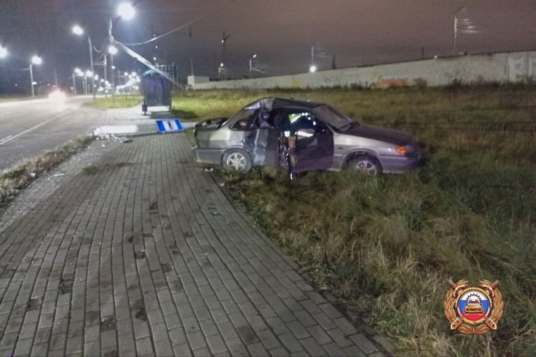 Молодой водитель попал в реанимацию после ДТП в Твери