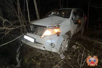 Появились фото с места смертельной аварии в Тверской области Появились фото с места смертельной аварии в Тверской области