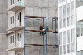 Авито Услуги запустили первую премию в отрасли ремонта и строительства, где лучших определяют алгоритмы на основе реальных оценок клиентов