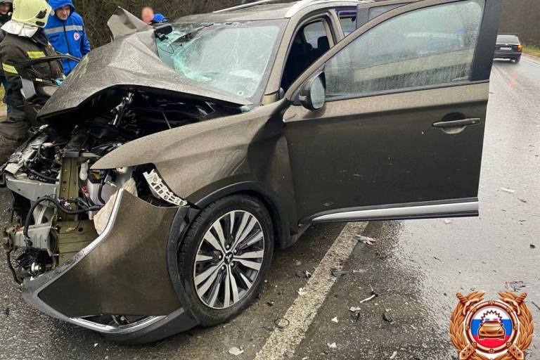 Выезд на встречную полосу стал причиной смертельного ДТП в Тверской области