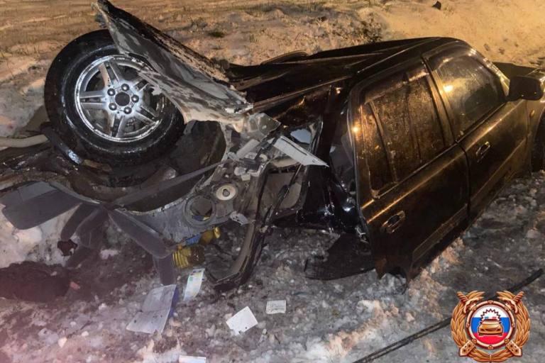 Пять человек, включая троих детей, пострадали в ДТП с фурой в Тверской области