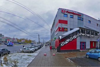 В Твери на улице задержали голого парня из Санкт-Петербурга