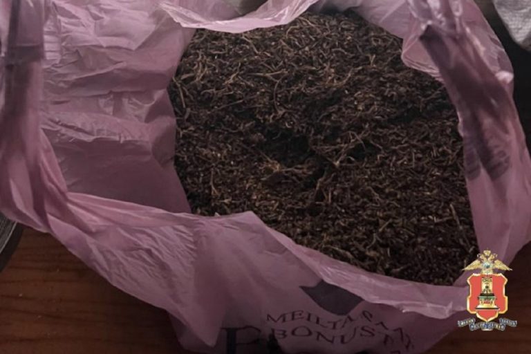 Около двух килограммов конопли хранил дома житель Тверской области