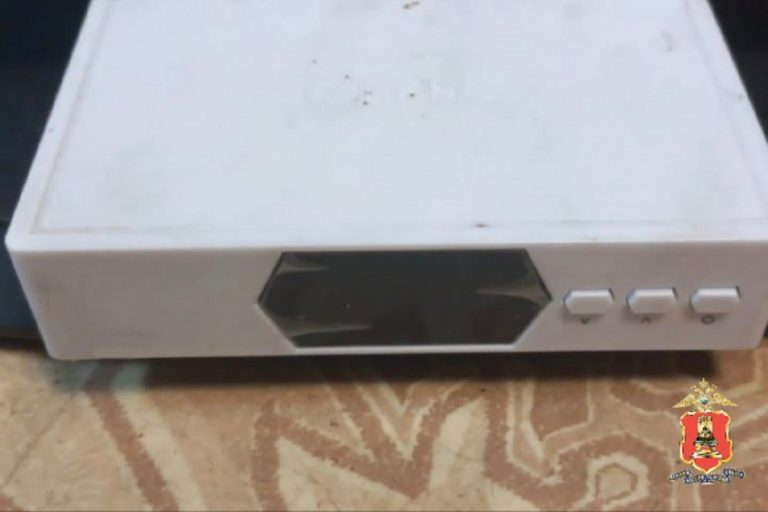 Житель Тверской области обокрал соседку