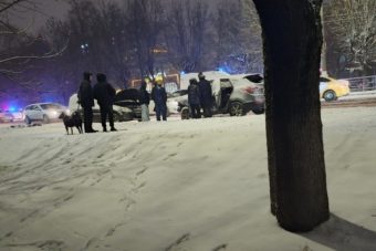 В ДТП под Тверью пострадала пассажирка перевернувшегося такси