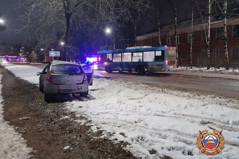 Подросток пострадал в ДТП с автобусом в Твери