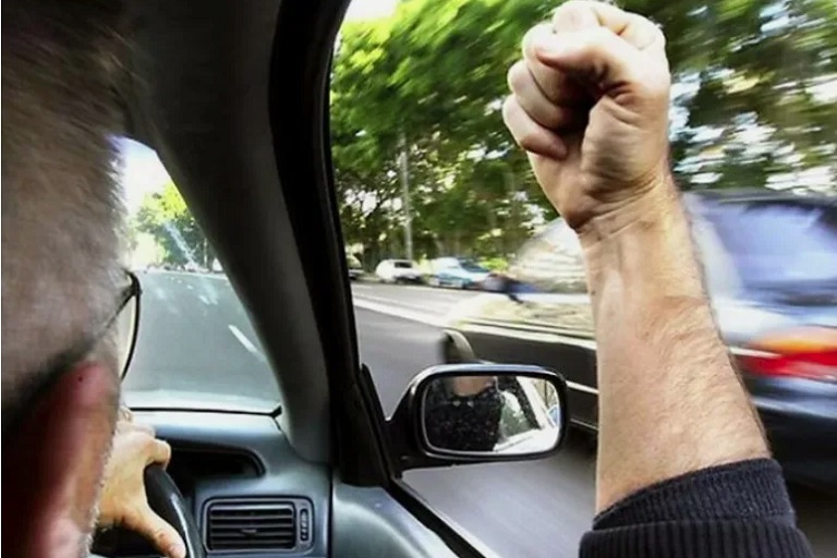 Хулиганов-водителей в России подведут под уголовную статью