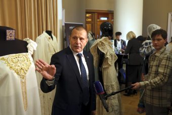 Союз дизайна и традиций: «Торжокские золотошвеи» вновь покорили международный форум в Санкт-Петербурге