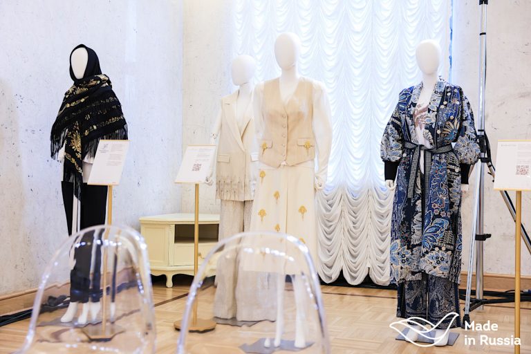 И в Пекине, и в Москве одновременно: мода «Торжокских золотошвей» объединяет и вдохновляет