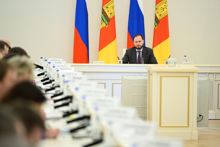 Виталий Королев поставил задачи по оказанию помощи пострадавшим в результате атаки БПЛА в Твери