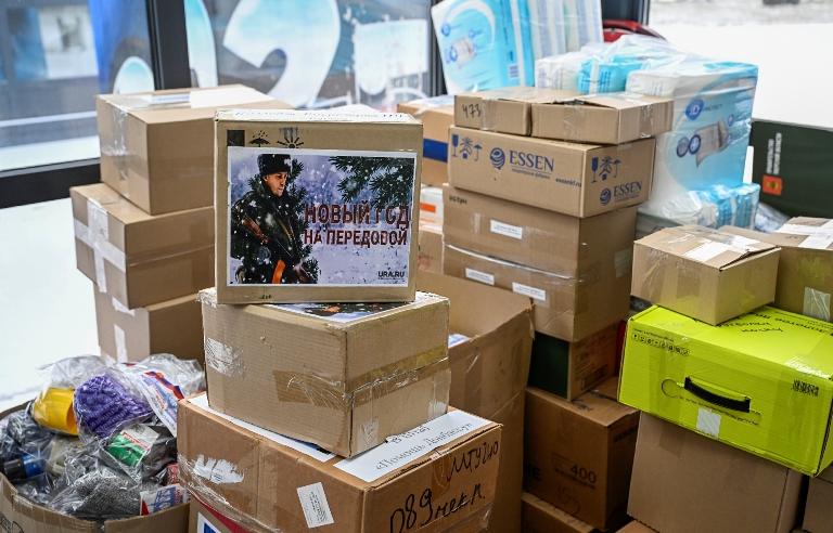 В зону СВО из Тверской области направили автомобиль скорой медицинской помощи и защиту от тепловизоров