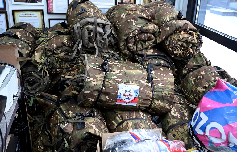 В зону СВО из Тверской области направили автомобиль скорой медицинской помощи и защиту от тепловизоров