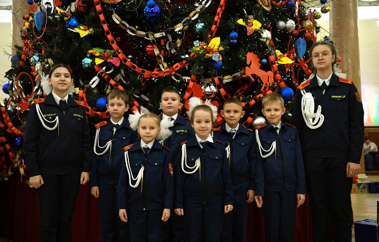 Виталий Королев на Губернаторской елке поздравил с наступающими праздниками юных жителей Тверской области