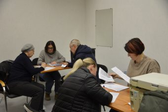 Ремонт фасада пострадавшего от атаки БПЛА дома в Твери завершен