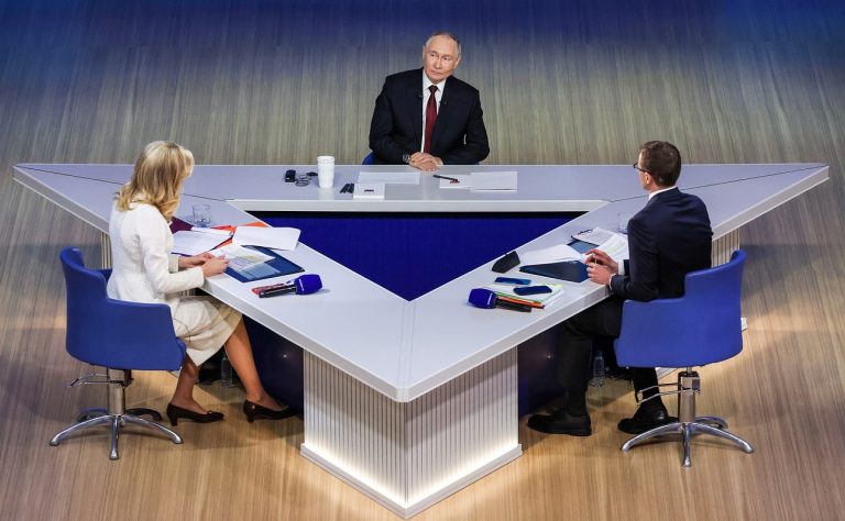 Глава государства подвел итоги 2025 года и ответил на вопросы журналистов и жителей страны.