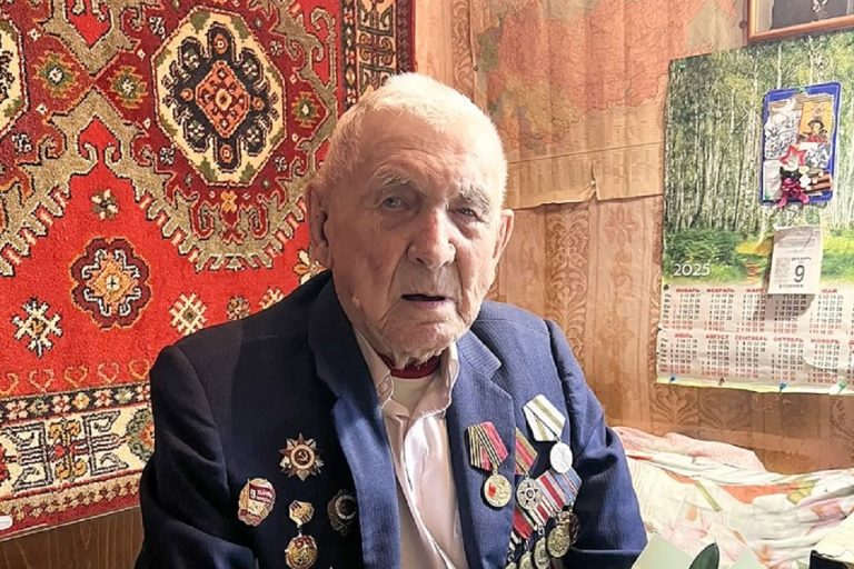 Жителю Тверской области исполнилось 100 лет