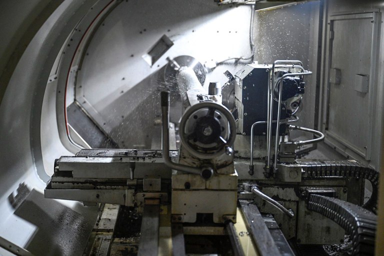 Глава Тверского региона ознакомился с работой ржевского предприятия АО «Электромеханика»