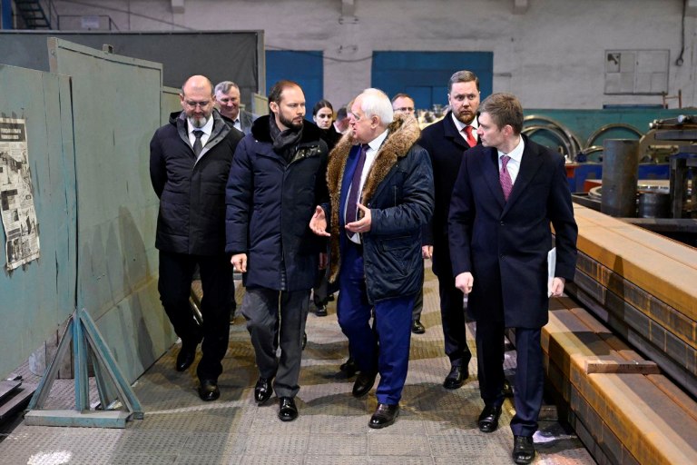 Глава Тверского региона ознакомился с работой ржевского предприятия АО «Электромеханика»