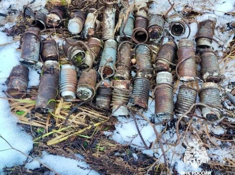 Реактивные снаряды и тротил взорвали в Тверской области