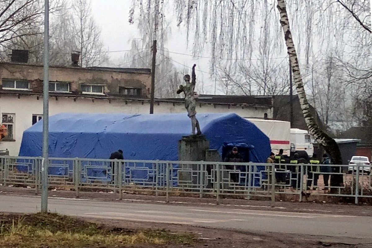 В Торопце установили мобильную баню, которая была обещана после прямой линии Путина