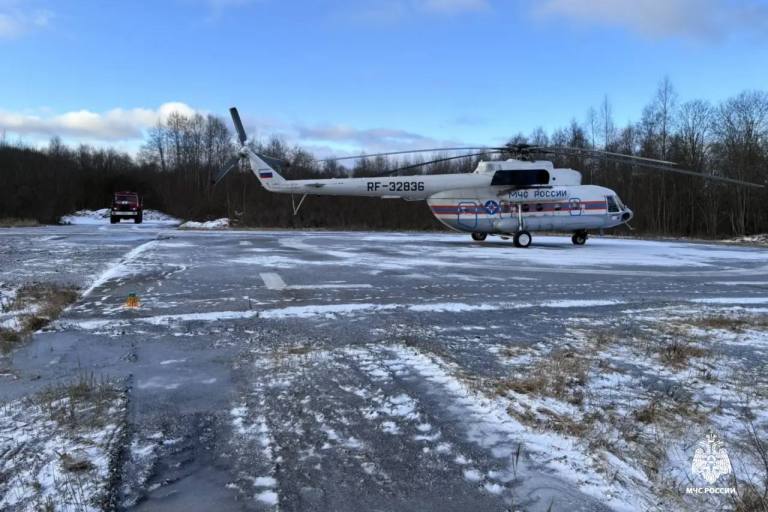 Пациента районной больницы доставили вертолетом из Нелидова в Тверь