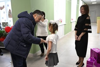 Полномочный представитель президента в СЗФО Игорь Руденя исполнил новогоднюю мечту юной жительницы Тверской области
