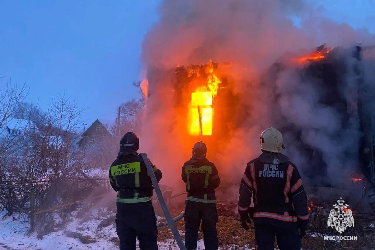 Труп человека обнаружен на месте пожара под Тверью