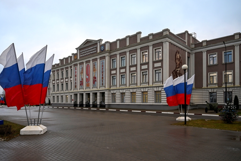 В Твери отпраздновали 82-летие Суворовского военного училища