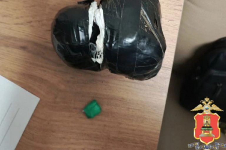 Жителя Твери задержали с крупной партией наркотиков