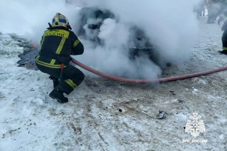 Легковушка горела в Тверской области