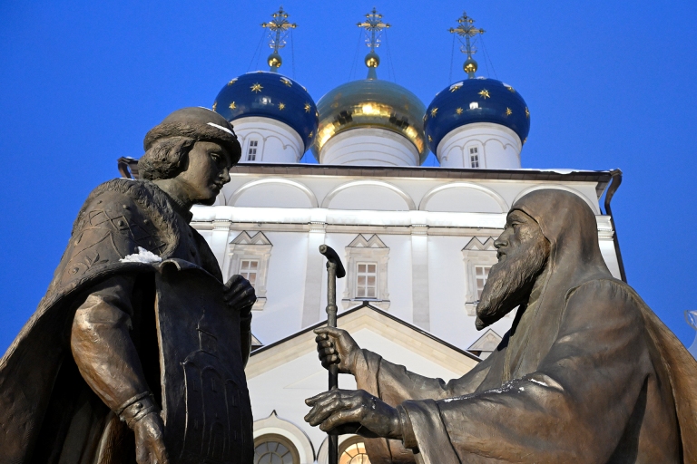 Глава Тверской области посетил Рождественское праздничное бдение в Спасо-Преображенском кафедральном соборе