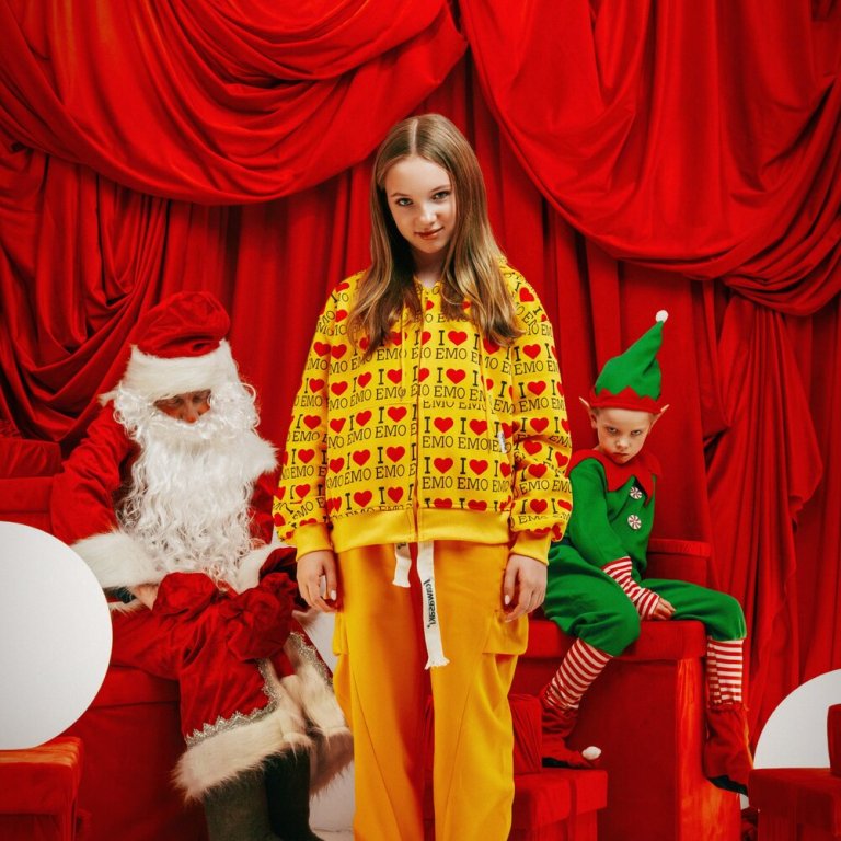 Новогодние сказки, комедии и фэнтези: что смотрели, читали и слушали жители