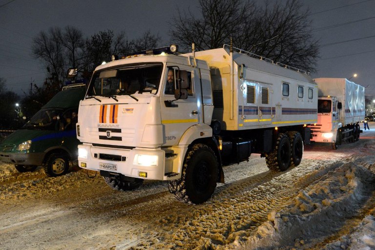В Твери ведется ликвидация последствий падения обломков БПЛА на многоквартирный дом