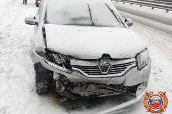 Пять человек, включая троих детей, пострадали в ДТП на М-11 в Тверской области